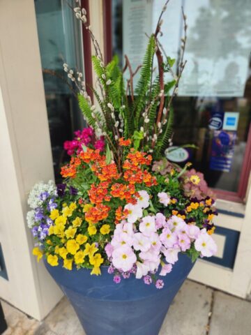 Spring Seasonal Planter in Pewaukee, WI in May
